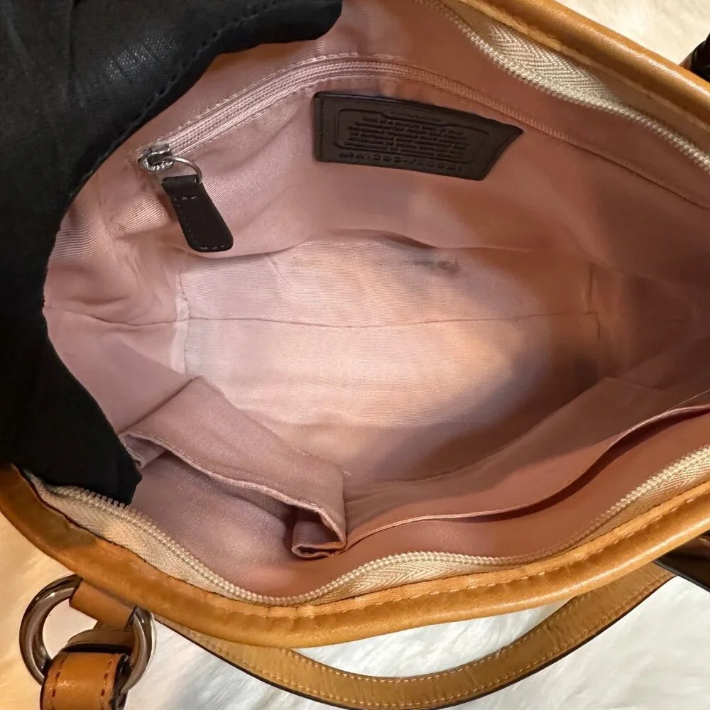 ❌SOLD❌Coach Signature Coated Canvas/Leather Tote Bag - Picture 9 of 11